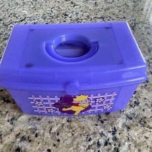 Rare Disney Winnie the Pooh Vintage 90s makeup/storage box purple